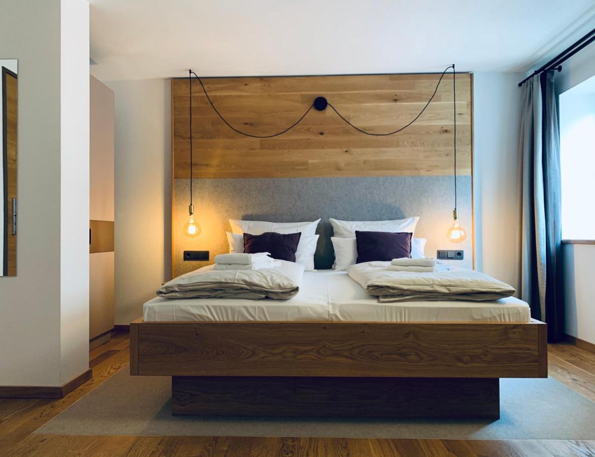 Stadthotel Kachelofen Krumbach Luaran gambar