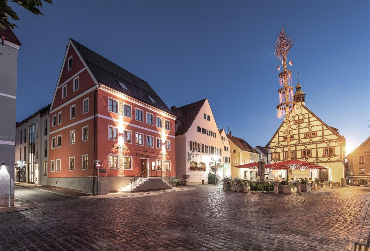 Stadthotel Kachelofen Krumbach Luaran gambar